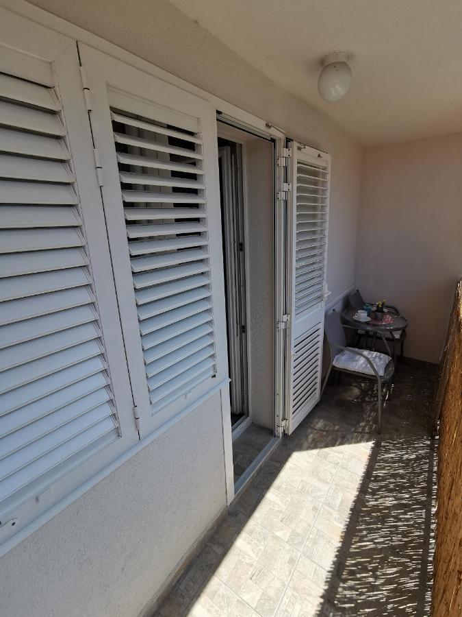 Apartman Jela Šibenik Bagian luar foto