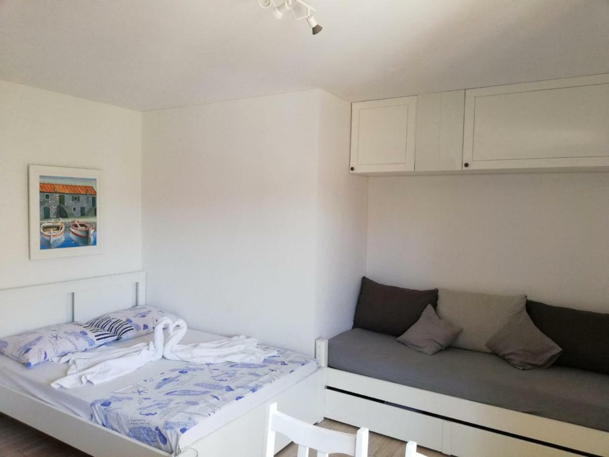 Apartman Jela Šibenik Bagian luar foto